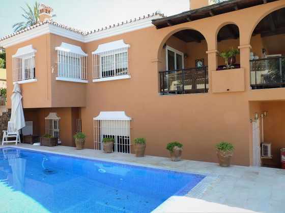 Foto 2 de Venta de chalet en calle Balcón Málaga de 5 habitaciones con terraza y piscina