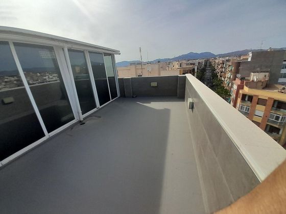 Foto 1 de Àtic en venda a calle Alicante de 4 habitacions amb terrassa i garatge
