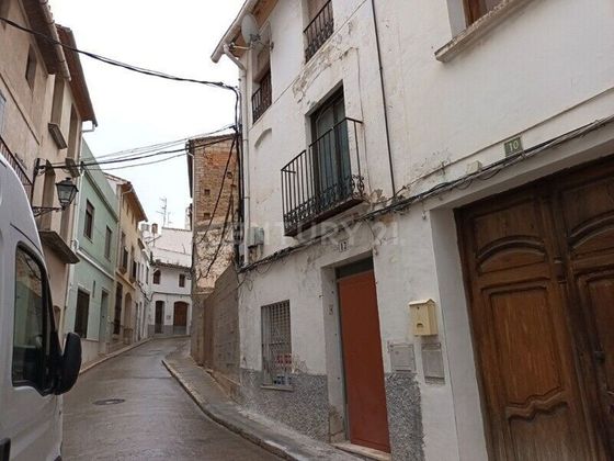 Foto 1 de Casa en venda a calle De Sant Joan de 4 habitacions amb terrassa