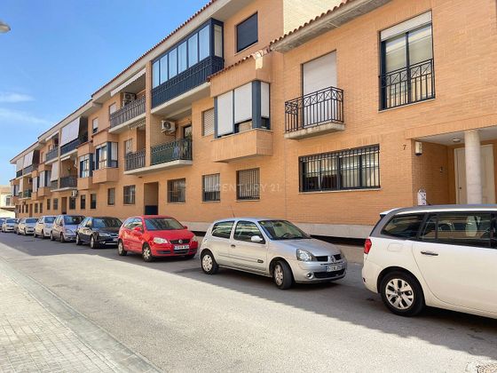 Foto 2 de Pis en venda a calle Isabel de Villena de 2 habitacions amb garatge i ascensor