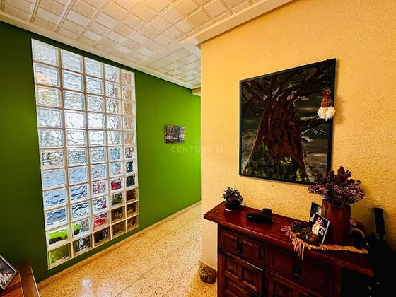 Foto 2 de Pis en venda a Moncada de 4 habitacions amb balcó i ascensor