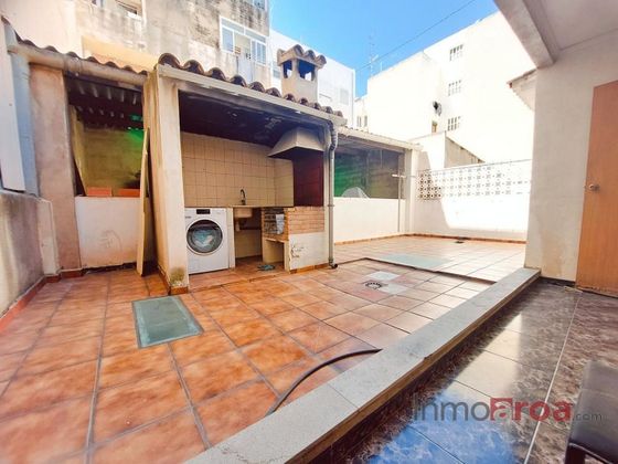 Foto 2 de Casa en venda a Centro - Castellón de la Plana de 3 habitacions amb terrassa i garatge