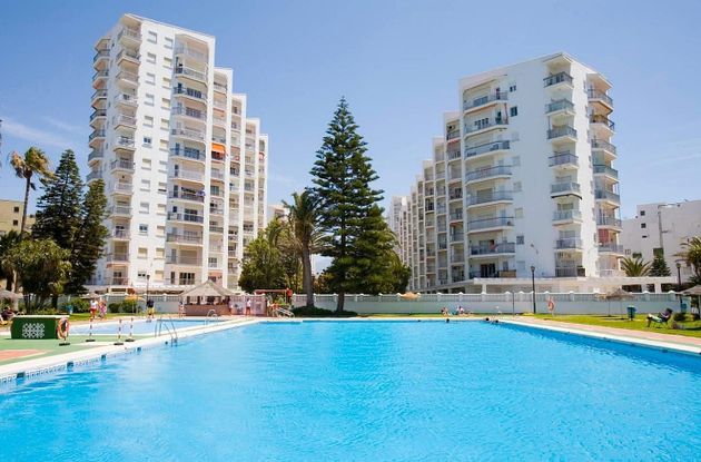 Foto 2 de Estudi en venda a Cortes - Huertas amb terrassa i piscina