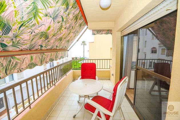 Foto 2 de Alquiler de piso en paseo Marítimo Andrés Segovia de 2 habitaciones con piscina y garaje