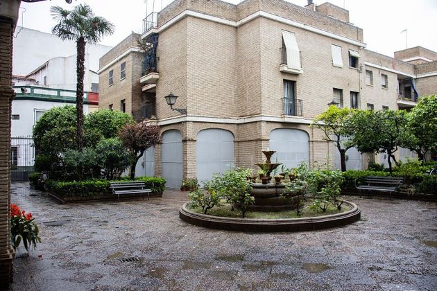 Foto 1 de Pis en venda a Feria-Alameda de 4 habitacions amb terrassa i aire acondicionat