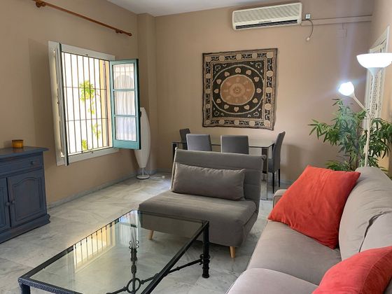 Foto 1 de Piso en alquiler en San Bartolomé - Judería de 1 habitación con muebles y aire acondicionado