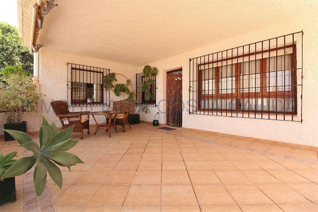 Foto 2 de Casa en venda a calle Romero de 3 habitacions amb terrassa i garatge