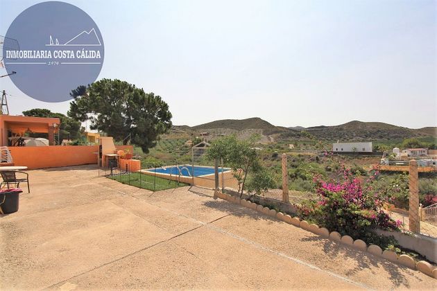Foto 2 de Casa en venda a calle Diseminado Tebar de 2 habitacions amb terrassa i piscina