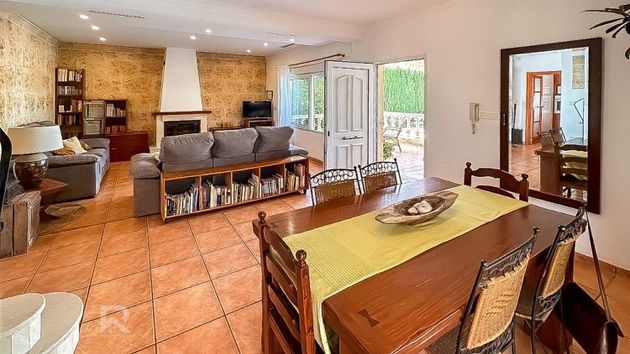 Foto 2 de Casa en venta en Oliva Playa de 4 habitaciones con terraza y garaje