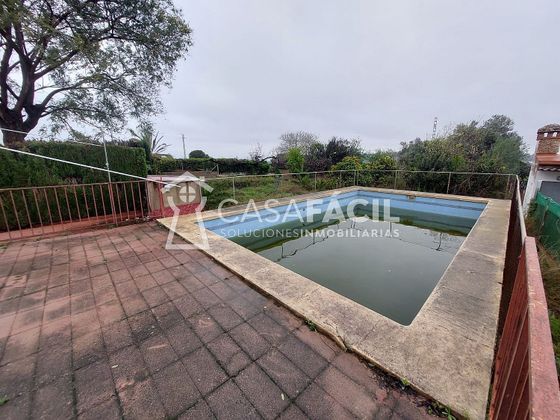 Foto 1 de Xalet en venda a Calicanto - Cumbres de Calicanto - Santo Domingo de 3 habitacions amb terrassa i piscina