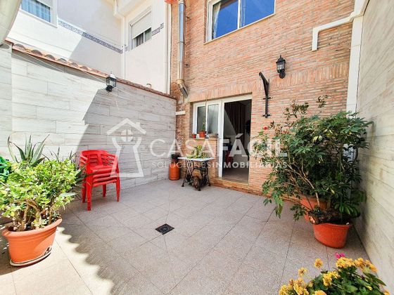 Foto 1 de Casa en venda a Silla de 3 habitacions amb terrassa i balcó