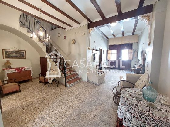 Foto 2 de Casa adossada en venda a Picassent de 4 habitacions amb terrassa i balcó