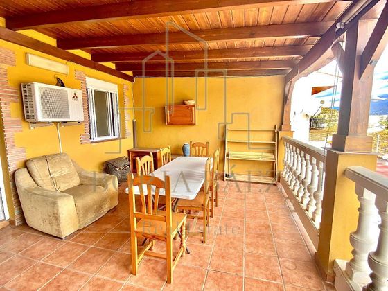 Foto 2 de Casa adosada en venta en Benajarafe – Almayate de 3 habitaciones con terraza y balcón