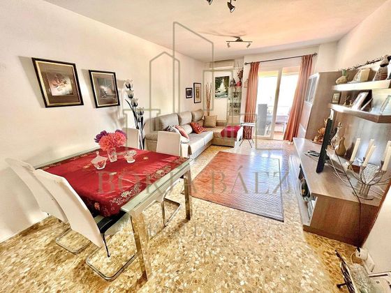 Foto 2 de Piso en venta en calle Viejo de Malaga de 3 habitaciones con terraza y garaje