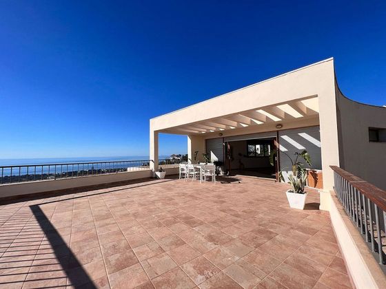 Foto 1 de Àtic en venda a calle El Pinar de 3 habitacions amb terrassa i piscina