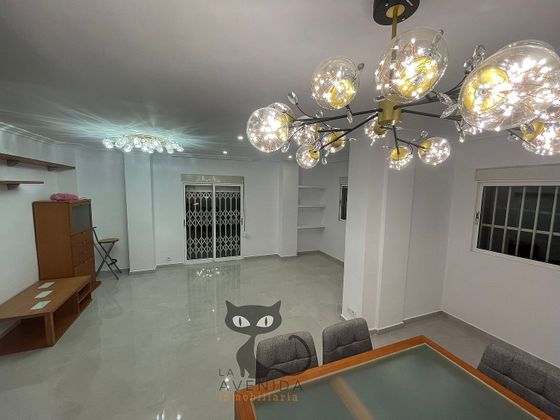 Foto 1 de Piso en venta en Beniferri de 3 habitaciones con balcón y aire acondicionado