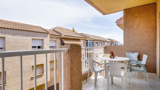 Foto 2 de Venta de piso en calle Alfonso Salazar de 3 habitaciones con balcón y calefacción