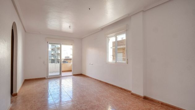 Foto 2 de Pis en venda a calle Quevedo de 2 habitacions amb terrassa i garatge
