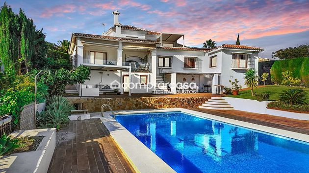 Foto 1 de Chalet en venta en Monterrey - Rancho Domingo de 4 habitaciones con terraza y piscina