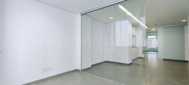 Foto 2 de Oficina en alquiler en Gran Vía de 128 m²