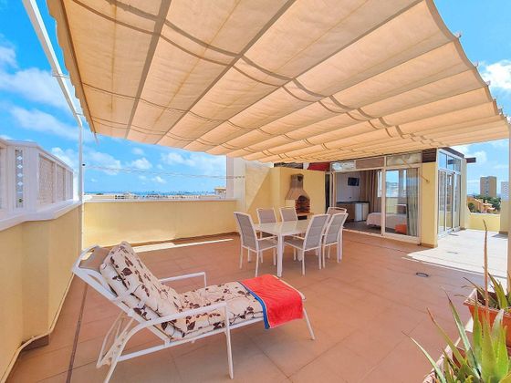 Foto 1 de Venta de ático en Islas Menores - Mar de Cristal de 3 habitaciones con terraza y piscina