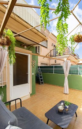Foto 2 de Casa adosada en venta en La Palma de 4 habitaciones con terraza y jardín