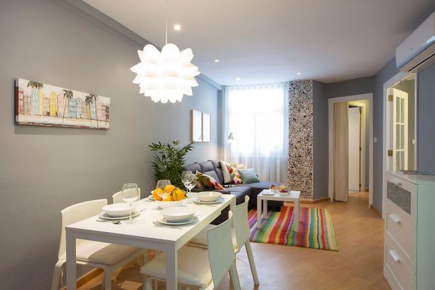 Foto 2 de Pis en lloguer a calle De Juan Verdeguer de 2 habitacions amb mobles i aire acondicionat