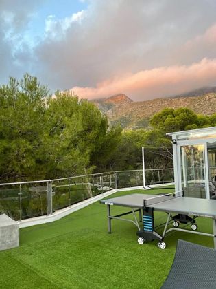 Foto 1 de Xalet en lloguer a calle Meisho Hills Sierra Blanca de 4 habitacions amb terrassa i piscina