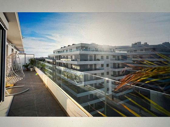 Foto 2 de Alquiler de ático en calle Jardines de Guadaizanueva Andalucia de 3 habitaciones con terraza y piscina