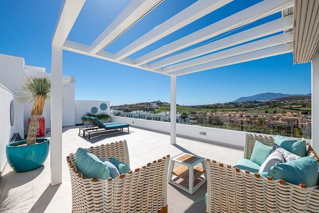 Foto 2 de Àtic en venda a calle Cataleya Phase de 3 habitacions amb terrassa i piscina