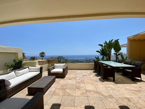 Foto 1 de Dúplex en alquiler en calle Altos de Los Monteros Hills de 3 habitaciones con terraza y piscina