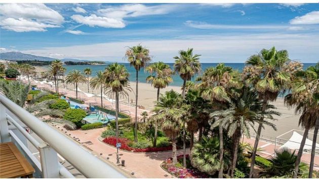 Foto 2 de Pis en lloguer a urbanización Lugar Riviera Andaluza de 3 habitacions amb terrassa i piscina