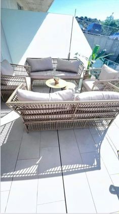 Foto 2 de Alquiler de piso en calle Serenity Collectionestepona de 3 habitaciones con terraza y piscina