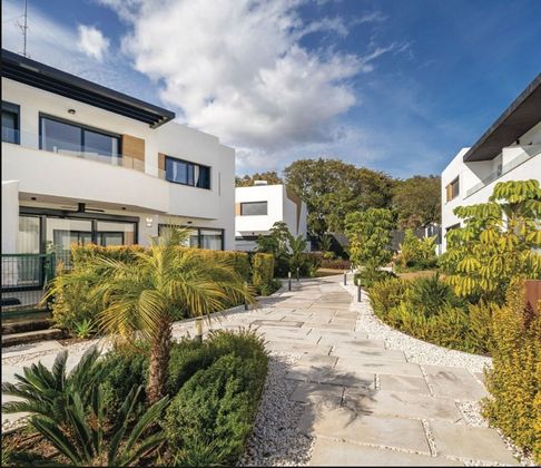 Foto 2 de Casa adossada en venda a calle Marein Villagenueva Andalucia de 3 habitacions amb terrassa i piscina