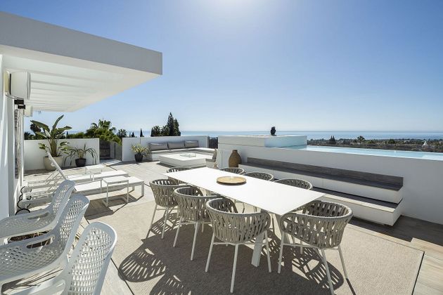 Foto 2 de Xalet en venda a calle Campanillas de 5 habitacions amb terrassa i piscina