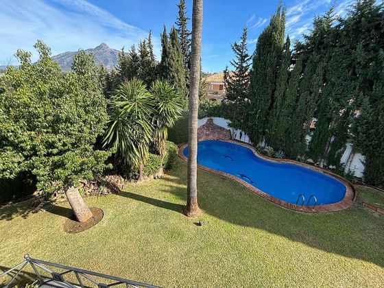 Foto 2 de Chalet en alquiler en calle Nueva Andalucia Real de 4 habitaciones con terraza y piscina
