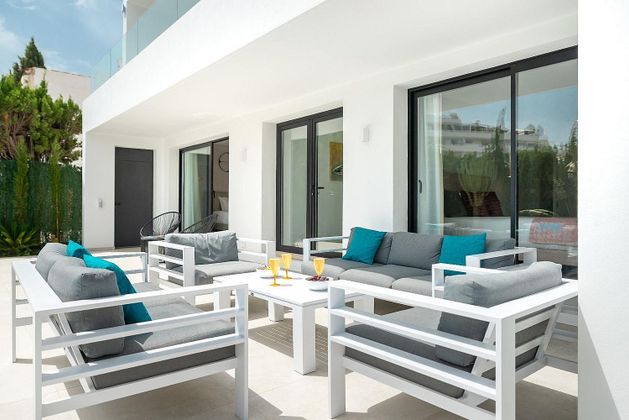 Foto 2 de Chalet en alquiler en calle Guadalmina Alta de 5 habitaciones con terraza y piscina