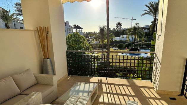 Foto 1 de Pis en lloguer a calle Mirador del Paraiso Benahavis de 2 habitacions amb terrassa i piscina