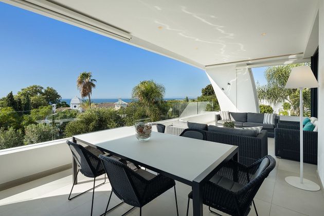 Foto 1 de Àtic en venda a Sierra Blanca de 3 habitacions amb terrassa i piscina