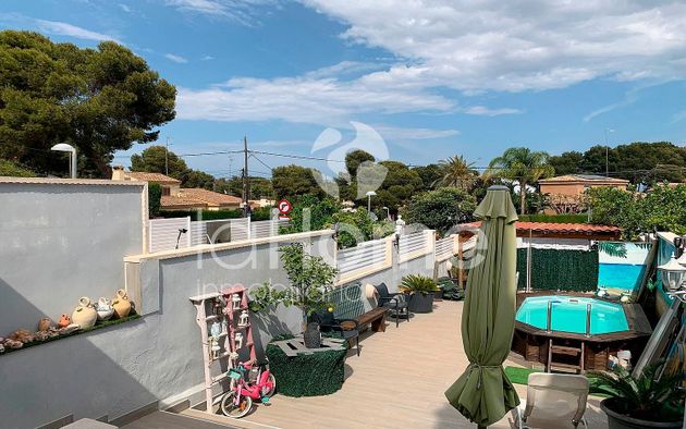 Foto 2 de Casa adosada en venta en La Cañada de 3 habitaciones con terraza y piscina