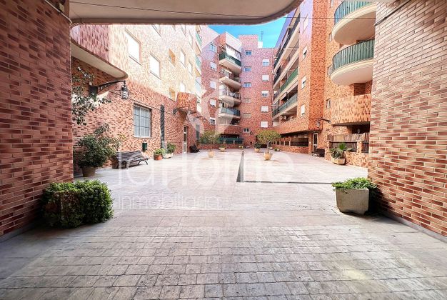 Foto 1 de Pis en venda a Centro Ciudad de 2 habitacions amb terrassa i garatge