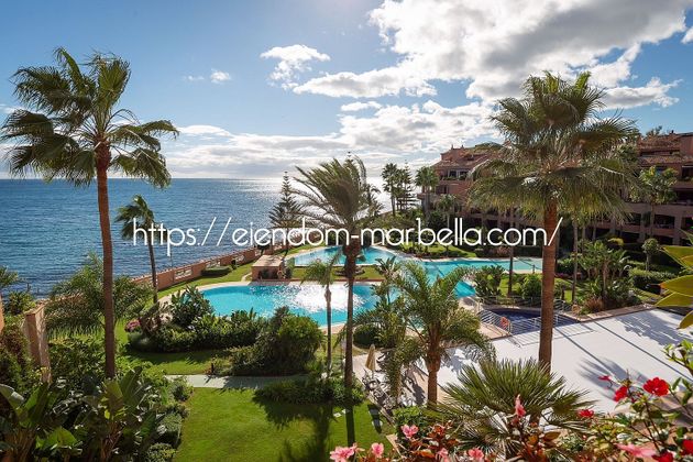 Foto 2 de Àtic en venda a Puerto Banús de 3 habitacions amb terrassa i piscina