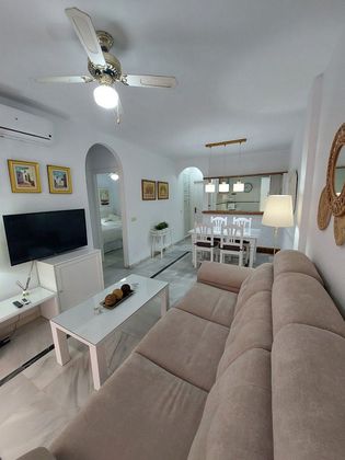 Foto 2 de Alquiler de casa en El Peñoncillo de 2 habitaciones con muebles y aire acondicionado