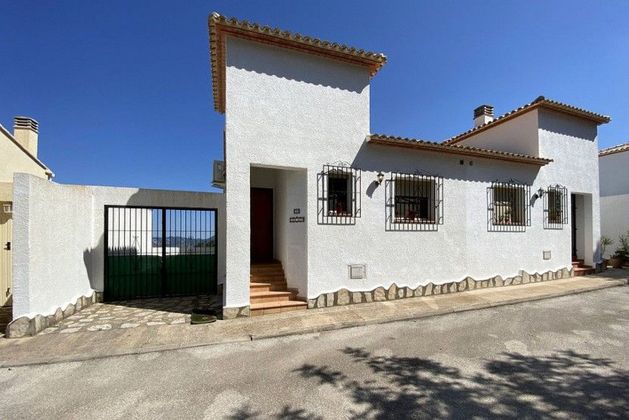 Foto 1 de Casa en venda a Adsubia de 2 habitacions amb terrassa i piscina
