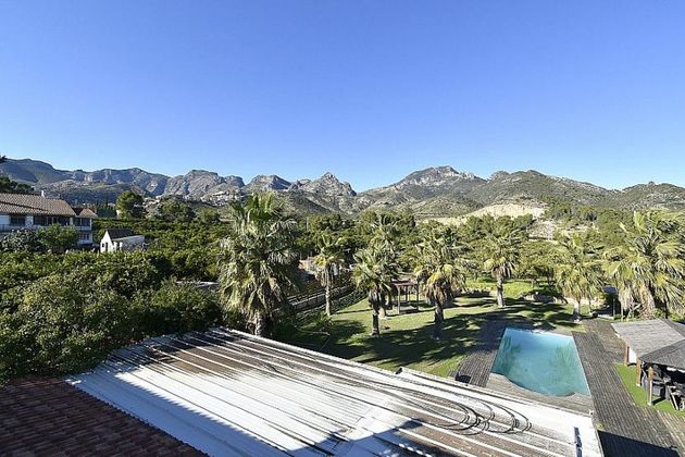 Foto 2 de Casa en venda a Plaça Eliptica-Republica Argentina-Germanies de 9 habitacions amb terrassa i piscina