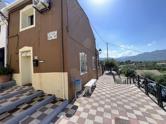 Foto 2 de Casa en venta en Benidoleig de 2 habitaciones con terraza y piscina
