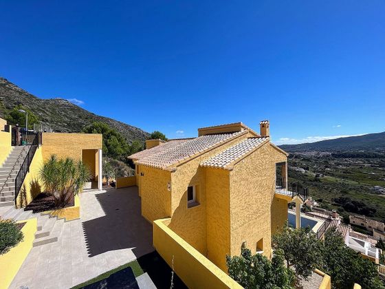 Foto 1 de Casa en venda a Jalón/Xaló de 5 habitacions amb terrassa i piscina