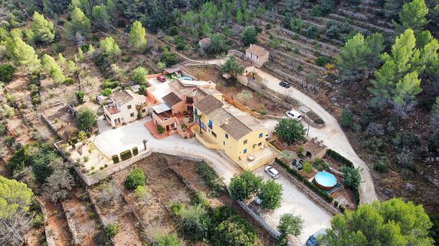 Foto 1 de Venta de casa en Jalón/Xaló de 12 habitaciones con terraza y piscina
