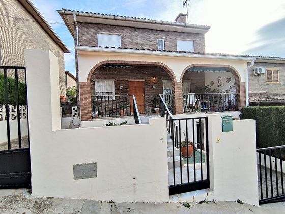 Foto 2 de Venta de casa en Catadau de 4 habitaciones con terraza y garaje