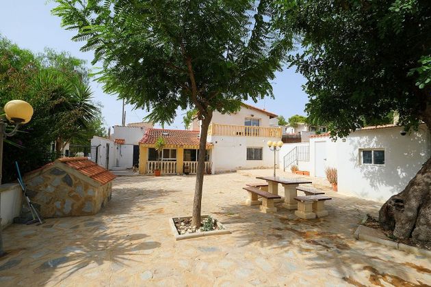 Foto 2 de Venta de casa en Cañadas de San Pedro de 4 habitaciones con terraza y piscina